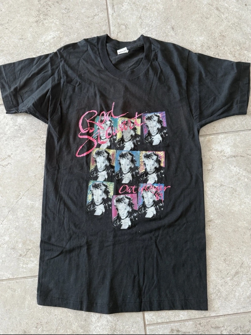 Rod Stewart concert tee from 1989 Authentic tighter fit